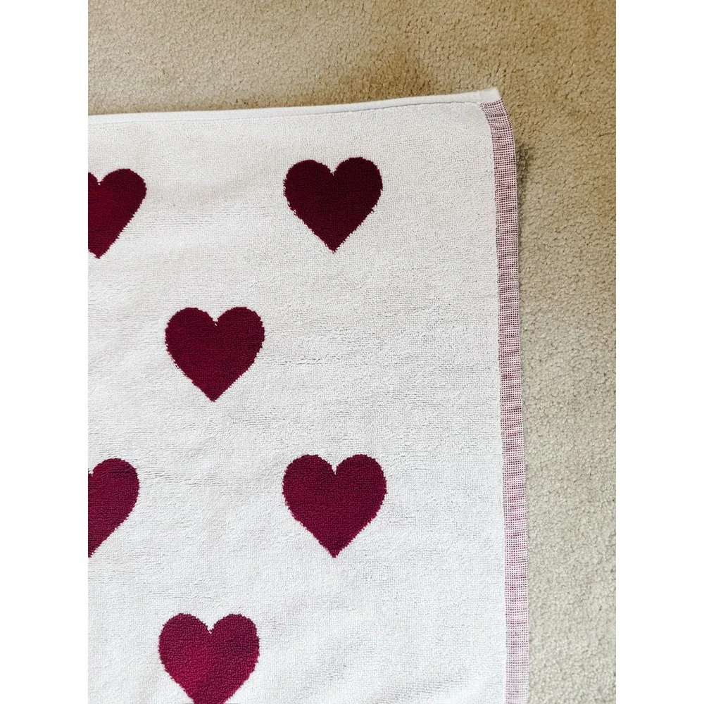 Pottery Barn Hearts Bath Mat White  Red 100% Cotton Made in Portugal